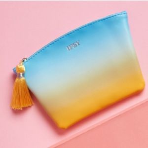 IPSY Glam Bag Plus - May 2020